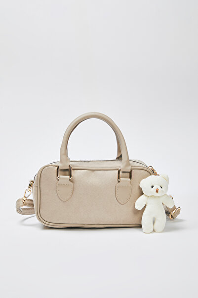 TRENDYOL SHOES Beige Teddy Bear Charm Detailed Suede Cross Strap Women's Small Bowling Shoulder Bag Twoss25Oc00002