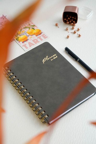 Victoria's Journals Vegan Undated Planner English A5 100Gr 176 Sheets