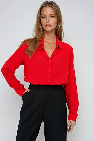 VAGGON Women's Red Basic Viscon Woven Shirt Vgn-X5442