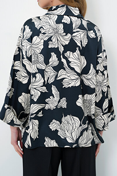 VAGGON Women's Ecru-Black Digital Printed Oversize Double Sleeve Premium Woven Shirt Prmx13953