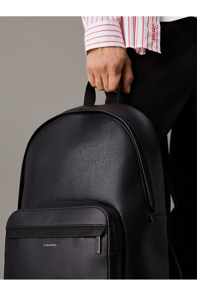 Calvin Klein CK MUST ROUND BP