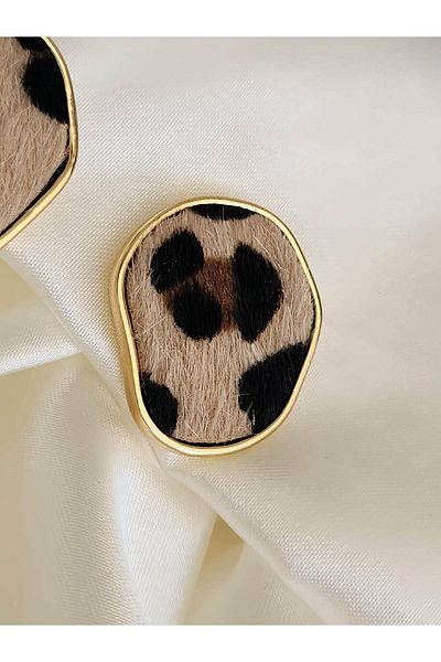 Eva Takı Store Leopard Asymmetrical Oval Round Model Earrings