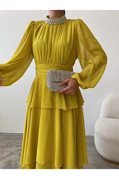 Swan Woman Stoned Ruffle Detail Evening Dress