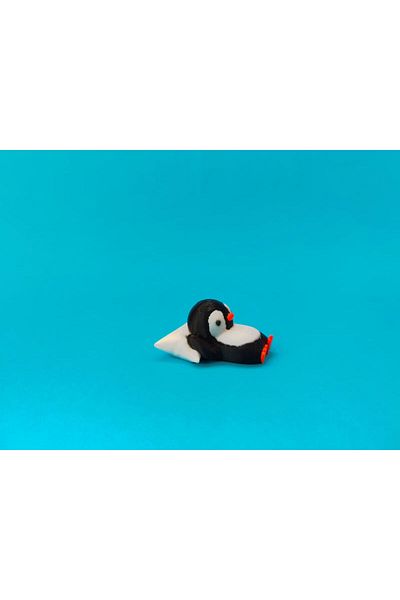 Minikbahcem Cute Penguin Figure – 3D Toy with Movable Joints