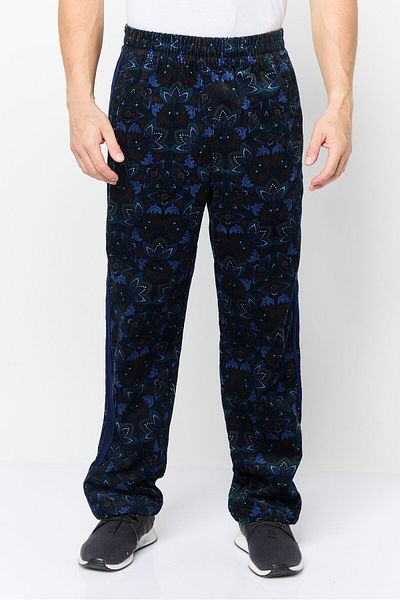adidas Men Sportswear Fit Outdoor Sweatpants, Multicolor