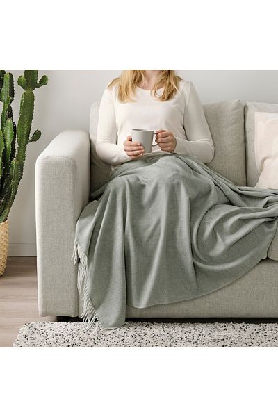IKEA Soft, lightweight, decorative, 120 x 160 cm gray blanket with tassel edges