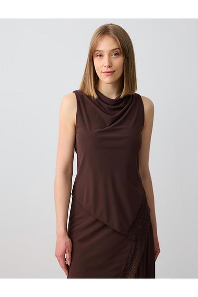 Jimmy Key Bitter Coffee Draped Collar Sleeveless Lace Detailed Knitted Blouse