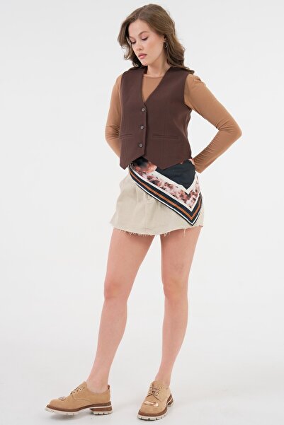 Saade Тъмнокафяв елек с джобове и 3 копчета, закопчаване с подплата