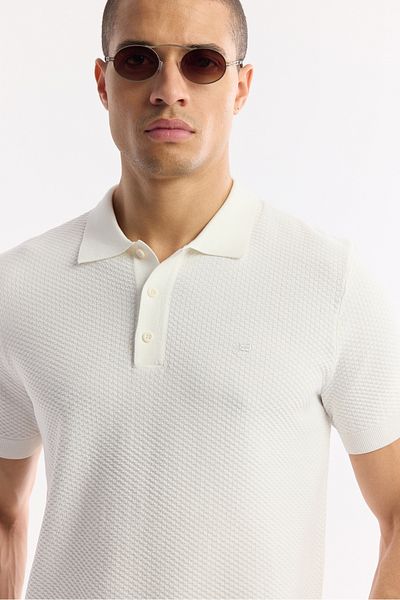 Avva Men's Ecru Polo Neck Textured Knitwear T-Shirt B 005120