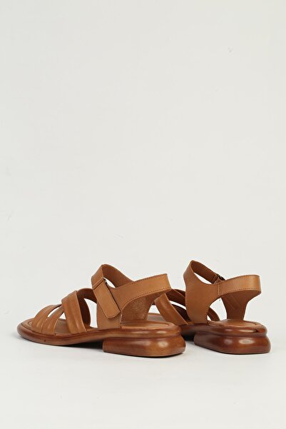 Pierre Cardin Tan Women's Leather Sandals Pc-54600