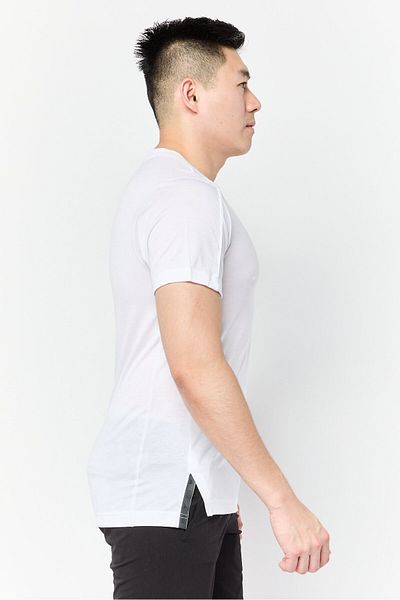 adidas Men Sportswear Fit Short Sleeves Yoga T-shirt, White