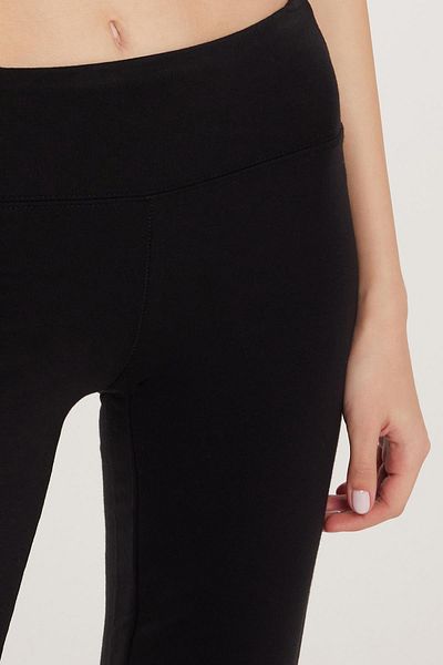 Tudors Γυναικείο κολάν Slim Fit Slim Fit Elastic Waist Flare Leg Μαύρο