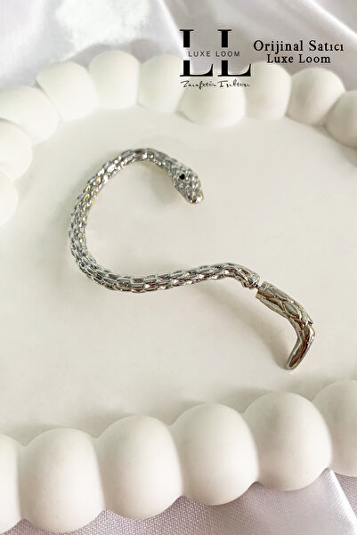Luxe Loom Zarafetin Işıltısı Kadın Kararmayan Gümüş Renk Yılan Şeklinde Sağ Kulak Üstü Tekli Küpe 001