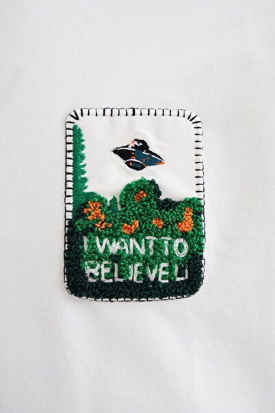 Machinist Men's Alien Embroidery Oversize Ecru T-Shirt