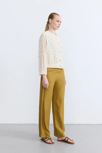 Gusto Lace Bomber - Ecru