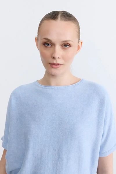 Gusto Bluză din tricot din bumbac cu umăr dezactivat - Albastru