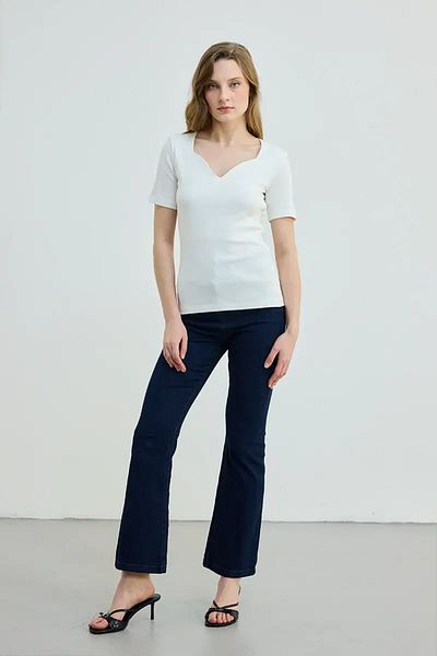 Gusto Heart Collar Cotton Camisole Blouse - Ecru
