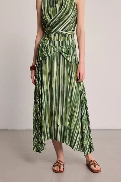 Gusto Kelebek Collection Ασύμμετρη μακριά φούστα - Πράσινη