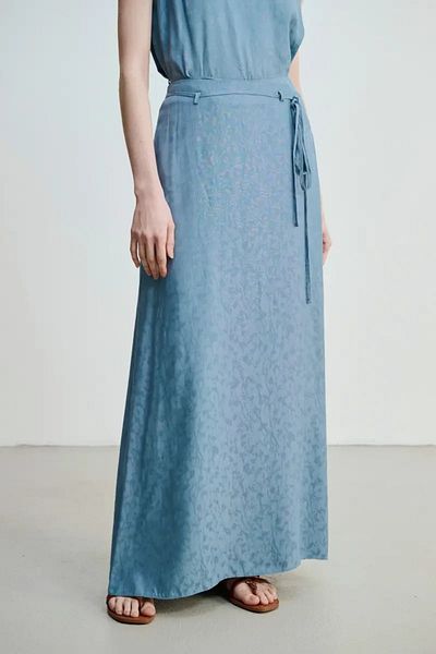 Gusto Pantofi cu fustă lungă cu model jacquard albastru