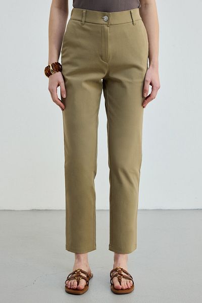 Gusto Kenaf Mom Pantalons - Khaki Model