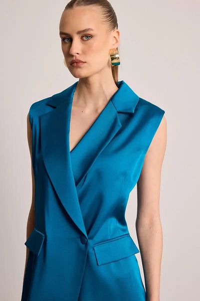 Gusto Satin Textured Jacket Dress - Green