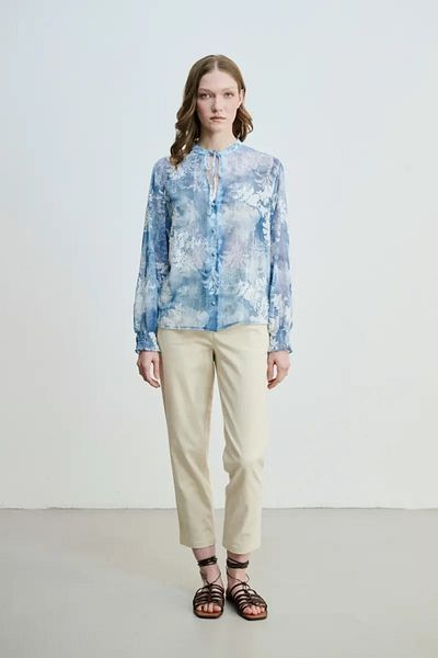 Gusto Bluză albastră brodata - Motiv Floral