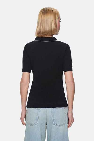 UCLA SASHA Μαύρο πλεκτό με γιακά πόλο Κεντημένο γυναικείο μπλουζάκι Standard Fit