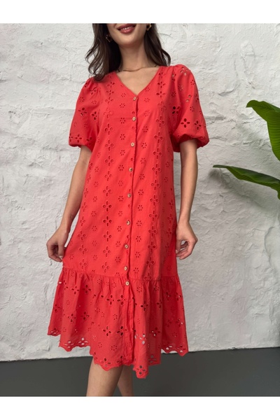 Elif Özbey Butik Nar Çiçeği Boydan Düğmeli Fisto Elbise