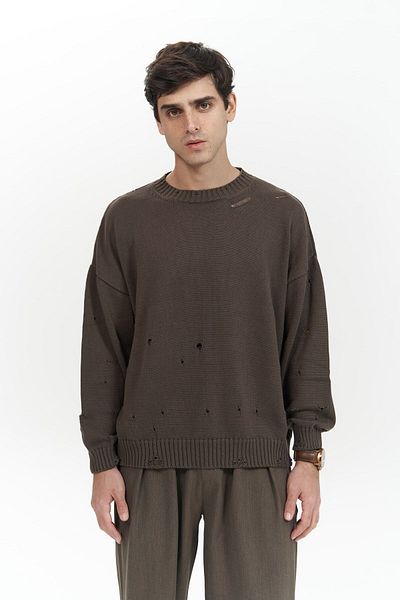 MAİ COLLECTİON Кафяв мъжки трикотажен пуловер Alec с оребрени разкъсани детайли