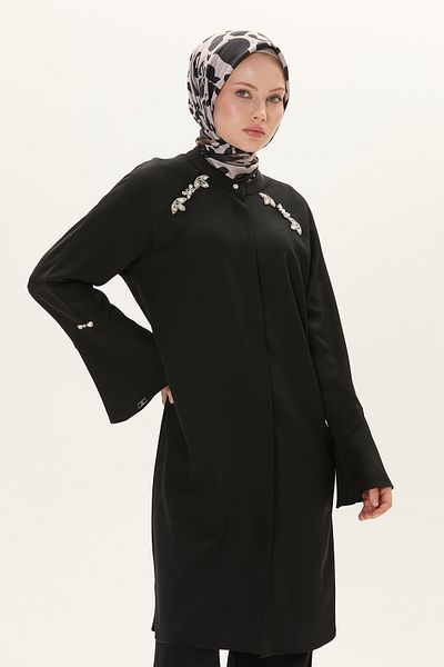 Setrms Stone Detailed Raglan Sleeves Flounce Tunic