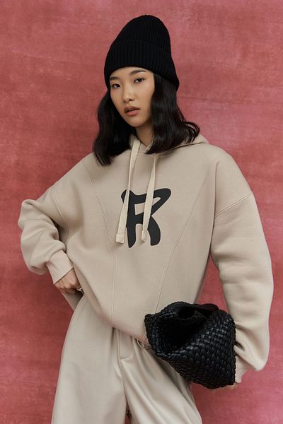 MAİ COLLECTİON Mikina s kapucí Sawyer Bone Oversize