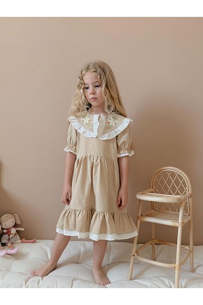 ARBİ kids Κορίτσι παιδί μπεζ γιακάς bebe λεπτομέρεια λουλουδιών κομψό φόρεμα γιορτινό katkat