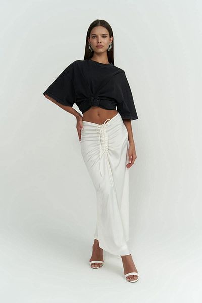 MAİ COLLECTİON Bílá sukně Nario Gathered Midi Length