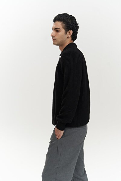 MAI STUDIOS CO. Vander Button Detail Black Men's Knitwear Sweater