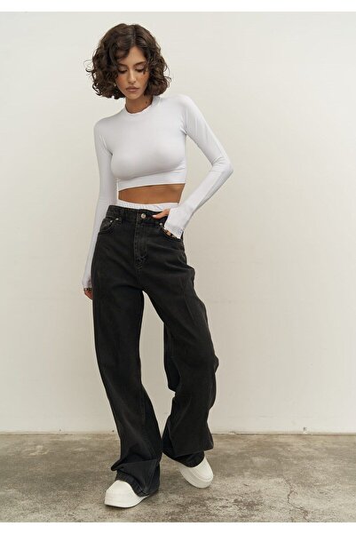 MAI STUDIOS CO. Biance White Crop