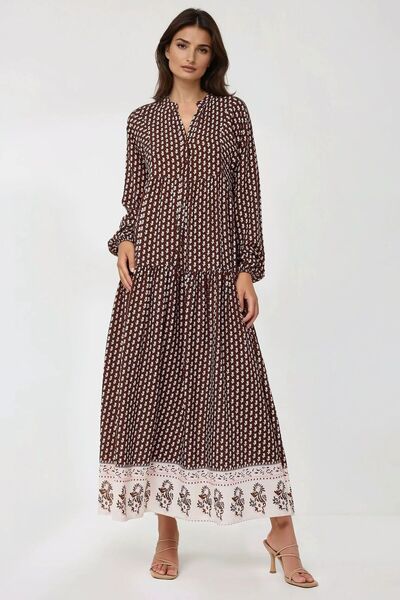 Hiccup Скромна рокля с шарено V-образно деколте