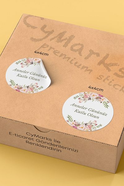 alışveriş kurdu Happy Mother's Day Written Sticker Packaging Shipping Packaging Label - 4X4Cm 70 Pieces