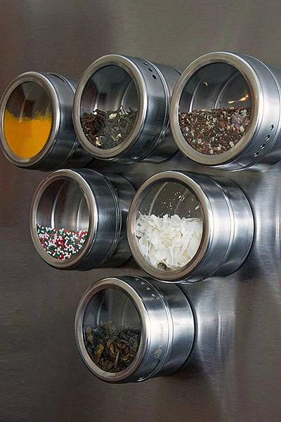 YAKUT prime 6-Piece Rectangular Magnetic Spice Rack with Stand, Magnetic Salt Shaker Pepper Shaker Spice Rack Stainless Steel