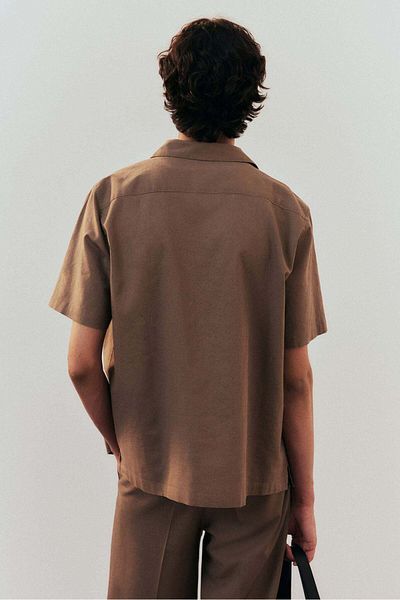 H&M Regular Fit Short-sleeved linen-blend shirt