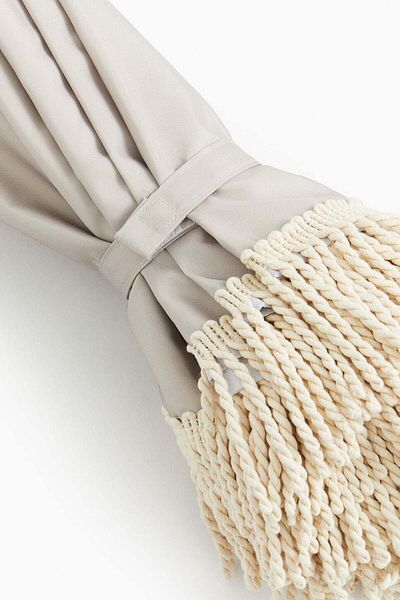 H&M Fringed parasol