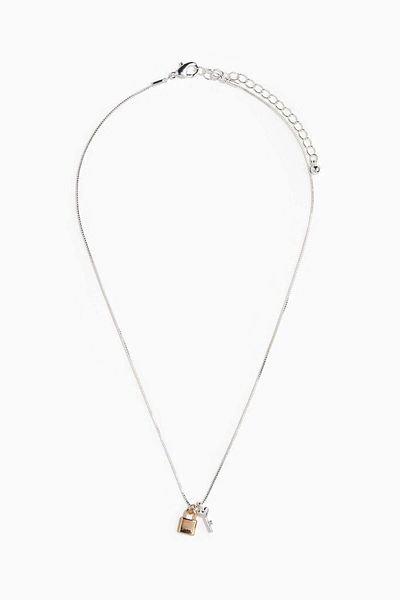 H&M Pendant necklace