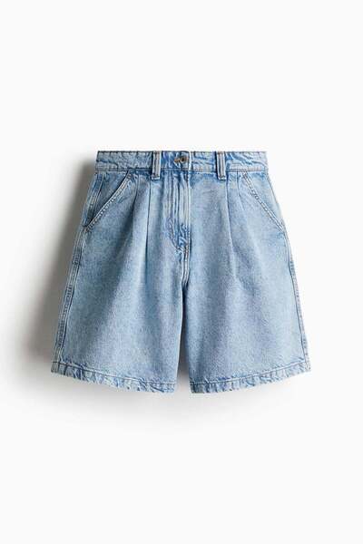 H&M Pleated denim shorts