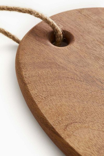 H&M Small asymmetric mango wood cutting board