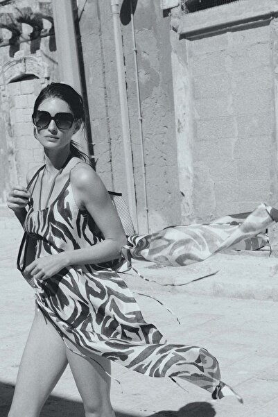 H&M Scoop-back Beach Dress