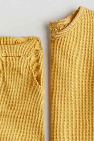 H&M 2-piece Waffled Jersey Set