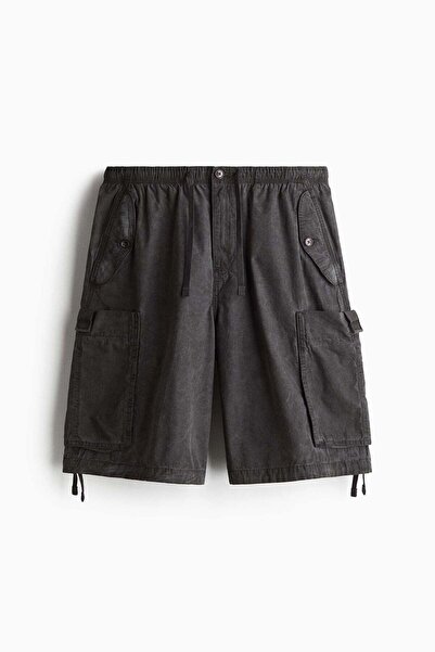 H&M Loose Fit Cargo shorts