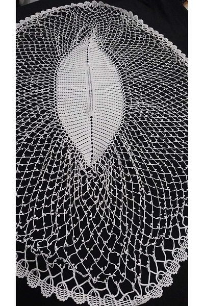 Papatyam Hand Knitted Crocheted Oval Tablecloth (100X75) Lace Set/Vintage/Handcrafted Dowry Lace/Floss Thread
