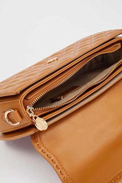 Levidor Kahve Toka Detay Omuz Çantası