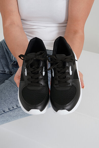 Beyond Γυναικεία Μαύρη - Λευκή Σόλα Δερμάτινη Δερμάτινη Λεπτομέρεια Δερμάτινη Σόλα 3cm Byndjack01