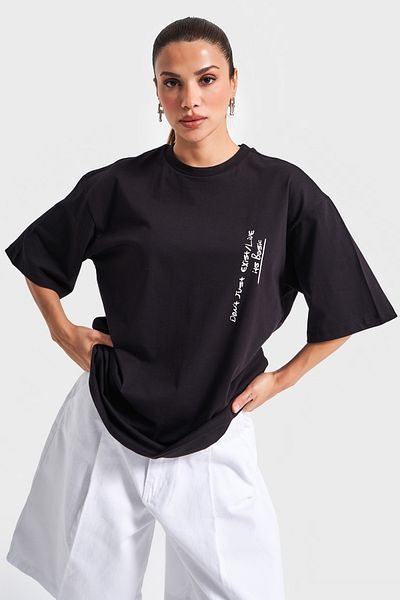 its basic Women's Black Color S5-1 Oversize Printed Loose Cut 100% Cotton T-Shirt